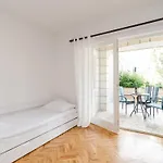 House Ariva