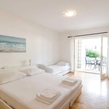 House Ariva Apartment *